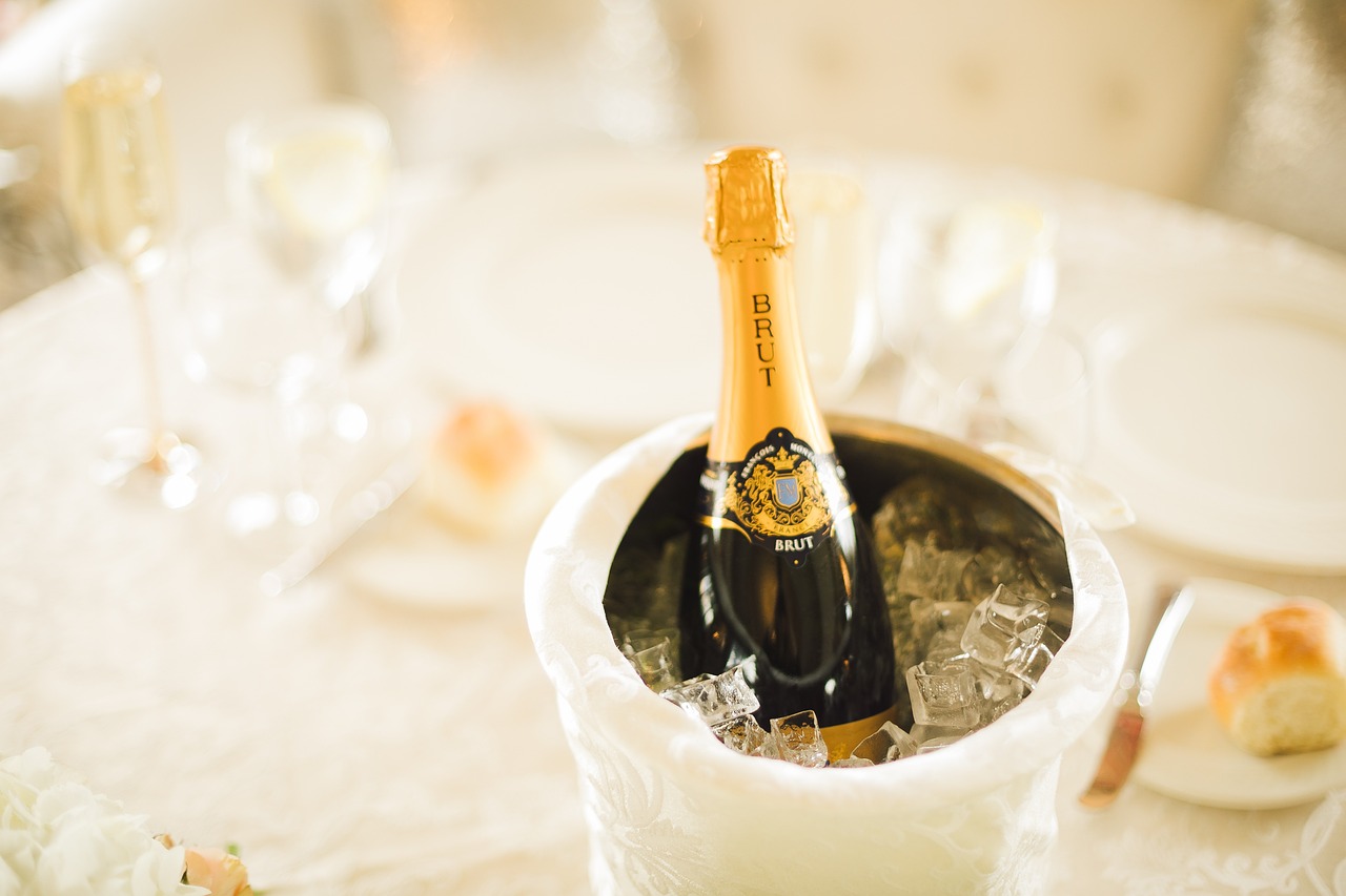 champagne restaurant ice gastronomy 4736380