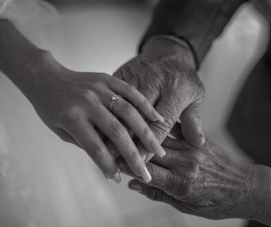 Dotyk a uzależnienia – jak pomaga w terapii?