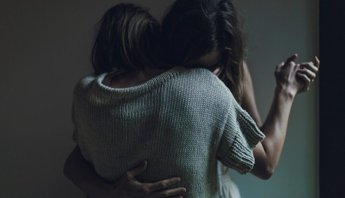 Korzyści z przytulania wśród nastolatków