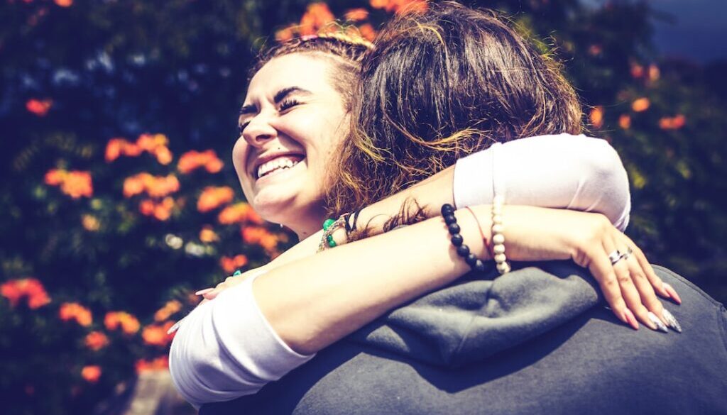 Przytulanie a odporność organizmu – co na to nauka?