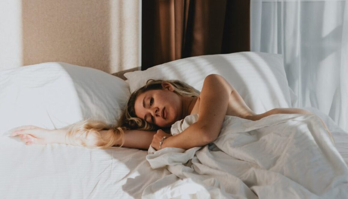 Czy przytulanie pomaga w walce z bezsennością?