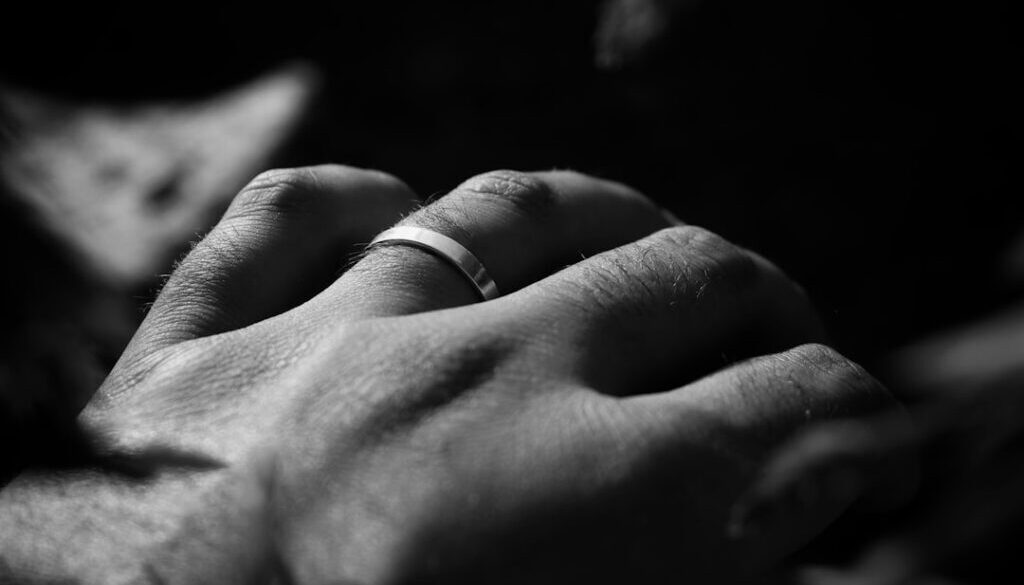 Jak nauczyć się okazywać bliskość? Praktyczne ćwiczenia