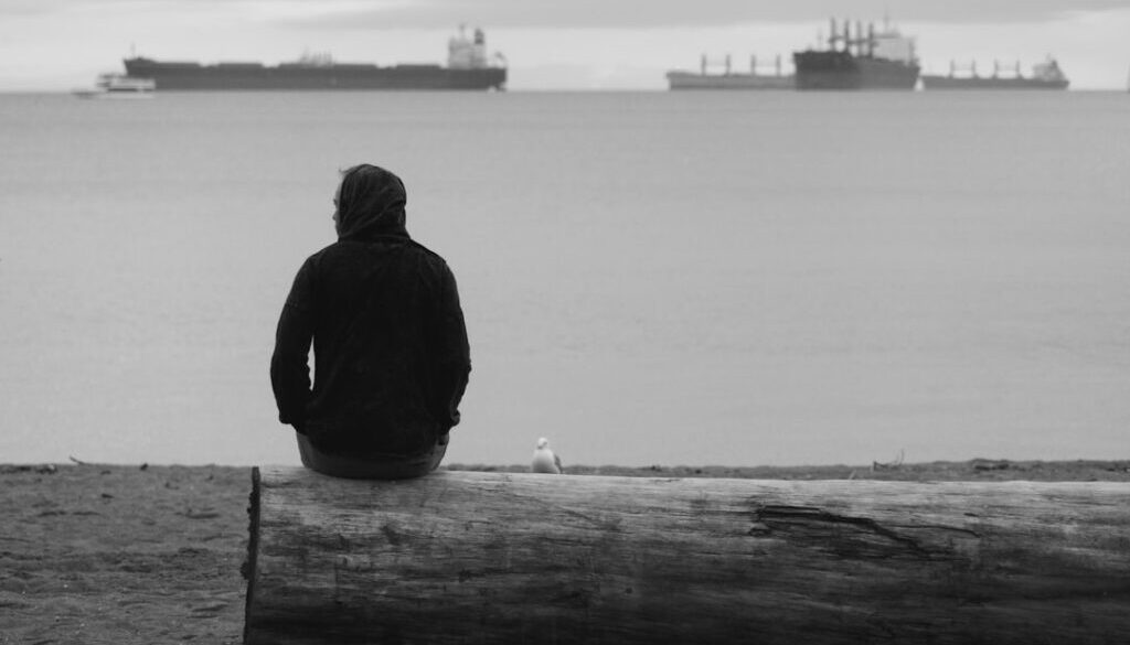 Życie bez bliskości – skutki izolacji społecznej