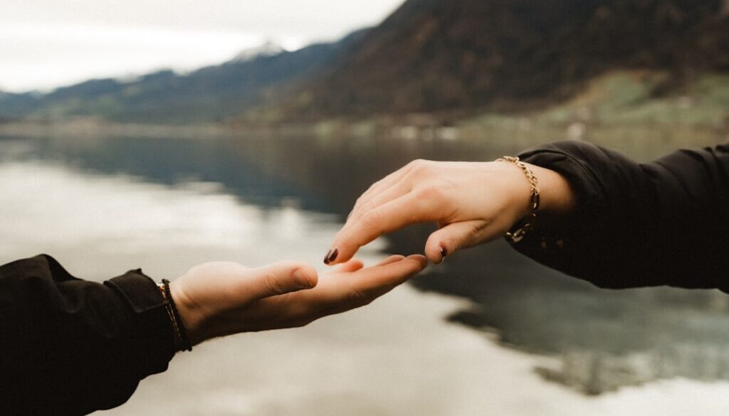 Gesty bliskości w związkach – pozytywne skutki